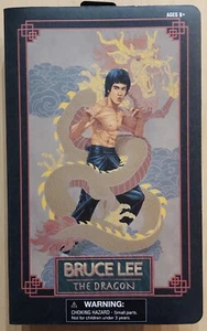 Diamond Select Toys SDCC 2022 Bruce Lee 7" The Dragon VHS Figure LE 4000 - Picture 1 of 9
