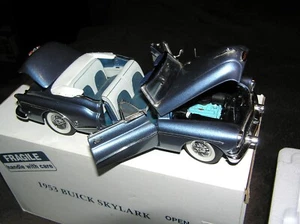 Danbury Mint 1:24th Scale 1953 Buick Skylark w BOX NICE SHAPE! CS - Picture 1 of 7