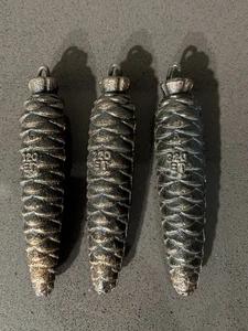 3 Vintage kupferfarbene Kiefernzapfen Kuckuck Uhr Gewichte je einer, 317,318,327 Gramm - Bild 1 von 8