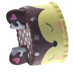 Jouet de soulagement du stress Gâteau Deer Antlers Jumbo Squishy Scented Kids - Photo 1 sur 5