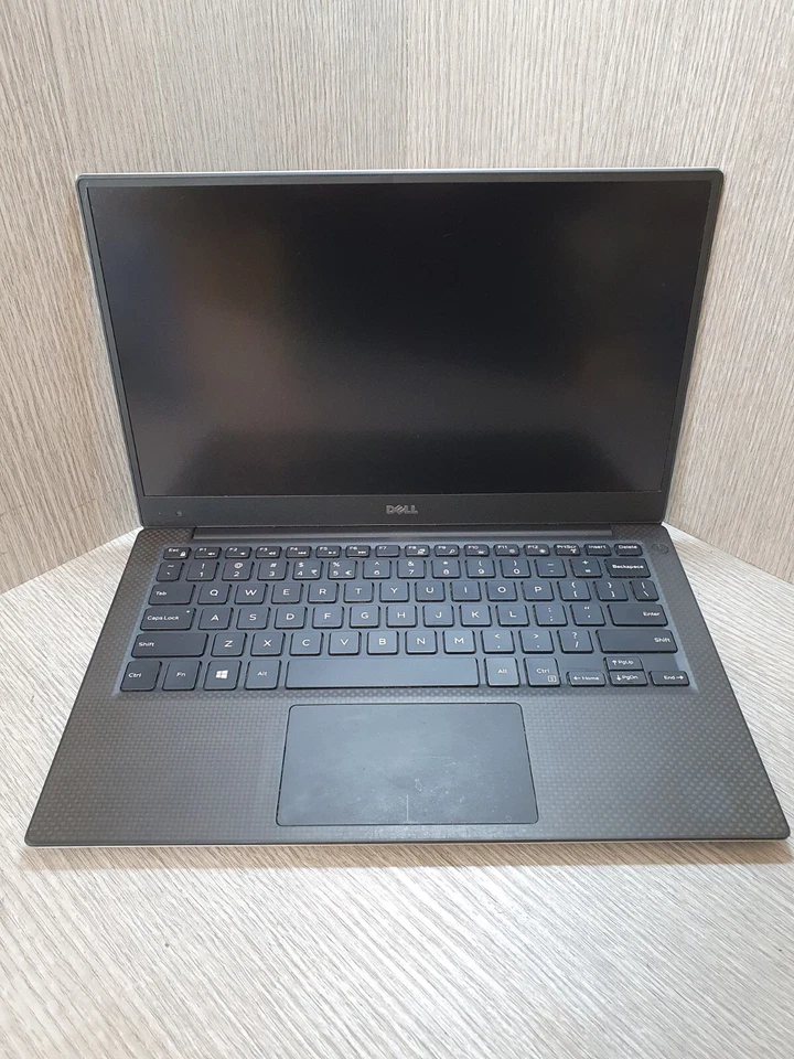 Dell XPS 13 9360 i5-7200U @ 2.5GHz 8GB DDR3 256GB SSD Grade C EH2003 - Image 1 of 4