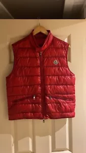 Moncler Gui Gilet Red Size 2 Small 100% Authentic - Picture 1 of 10