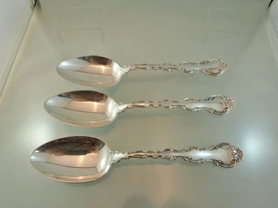 JUEGO DE 3 CUCHARAS PARA SERVIR LOUIS DE FRANCE DE BIRKS  Foto 1 de 4