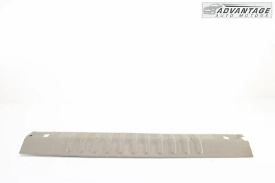 HUMMER H2 2003-2004 ALFÉIZAR DEL MALETERO TRASERO PLACA DE DESGASTE MOLDURA INFERIOR PANEL DE CUBIERTA OEM Foto 1 de 4
