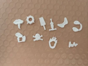 Operation 2013 Funatomy 10 White Plastic Parts Replacement Pieces - Picture 1 of 1