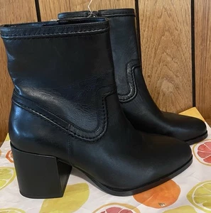 Vince Camuto Ankle Boots Womens 7.5 Black Leather Square Toe Zip Booties - Picture 1 of 8