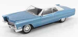 Cadillac DeVille Cabriolet 1967 techo blando azul metálico escala 1:18 - Imagen 1 de 2
