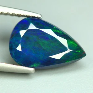 1.60 Cts_Awesome !! 100 % Natural Multi-Color 3D Flash Solid Black Opal - Bild 1 von 3