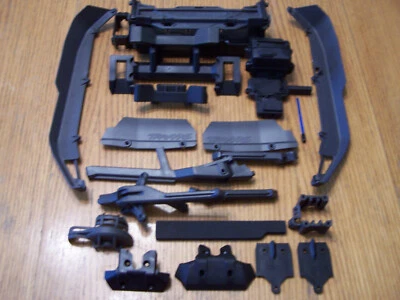 Para Traxxas Trineo 95076 Protectores de Chasis Soporte Patines Caja de Batería Esc Servo Montaje Foto 1 de 4