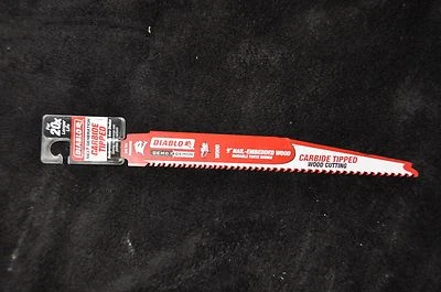 FREUD DS0906CWS Diablo 9" Demo Demon Carbide Tipped for Nail-Embedded Wood - Image 1 of 2