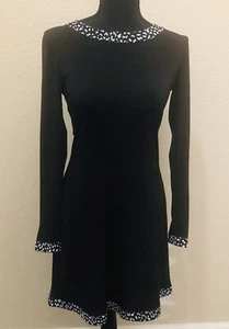 NEU OHNE ETIKETT MICHAEL KORS SCHWARZ/WEISS ELEGANTES GERADES STRETCHKLEID GRÖSSE XS - Bild 1 von 7