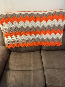 VTG 60’s 70's Cream, Orange, Brown, Chevron Crochet Hippie Boho Granny Afghan - Picture 1 of 2