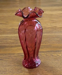 FENTON CRANBERRY VASE INVERTED MELON SWIRL OPTIC VINTAGE CLASSIC CRIMPED LABELED - Picture 1 of 5