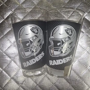 Las Vegas Raiders Clear Plastic Cups 2 Ct - Picture 1 of 2