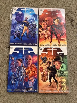 52 Volumen 1,2,3,4 Conjunto Completo Novela Gráfica/TPB Lote Foto 1 de 2