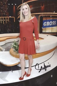 Stefanie Hertel original signiertes Foto 20 x 30 cm HAMMERMOTIV - Picture 1 of 1