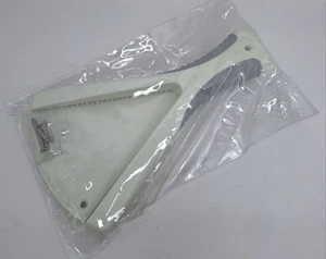 Pampered Chef Jar Opener - Picture 1 of 3