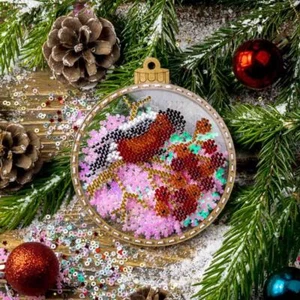 DIY Bead embroidery kit on a plastic base "Christmas bird" - Picture 1 of 7