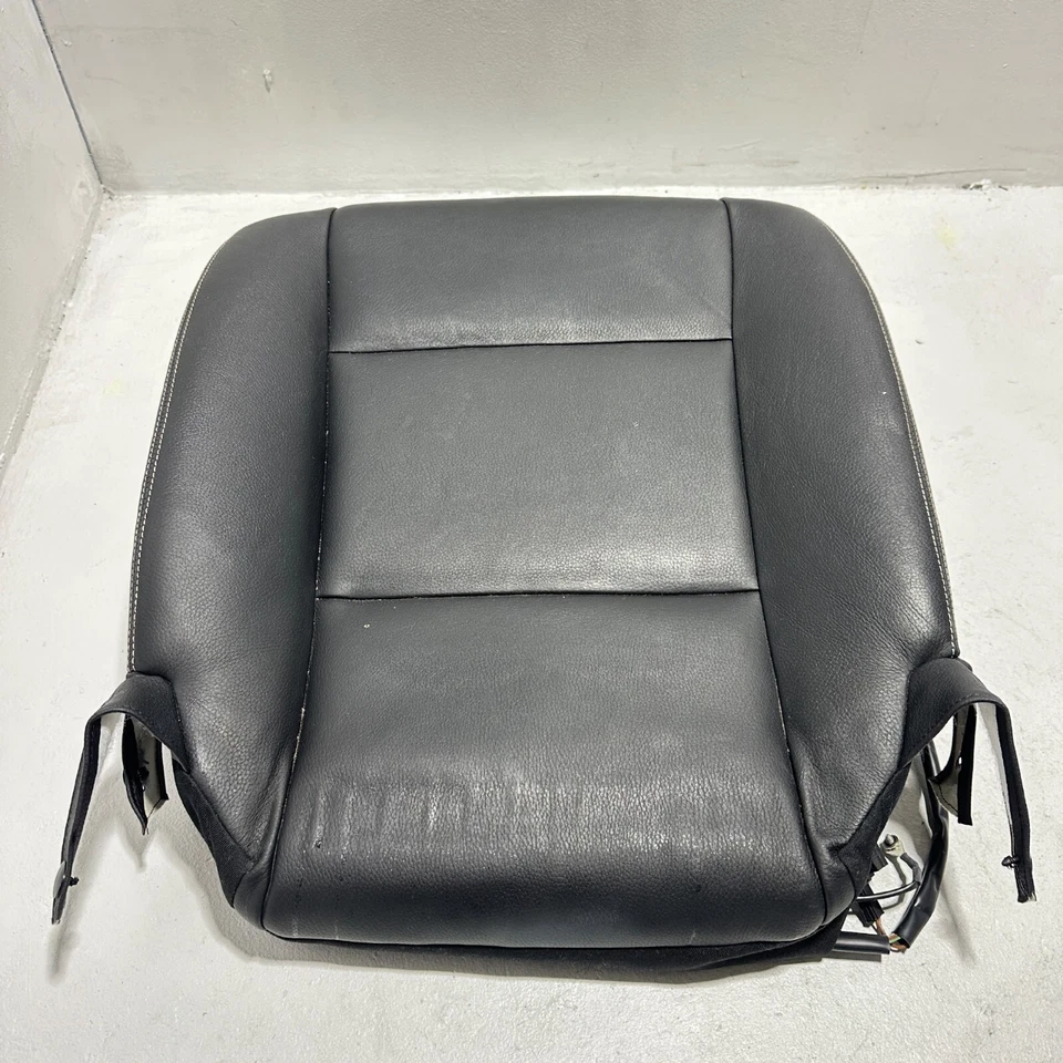 Cojín de cuero inferior térmico asiento del pasajero delantero OEM BMW 550i GT 2014-2017 Foto 1 de 4