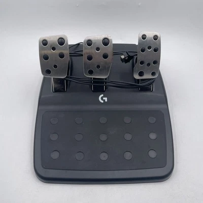 Logitech G923 Racing Wheel TRUEFORCE para Xbox X|S Xbox One PC - PEDAIS SOMENTE - Imagem 1 de 4