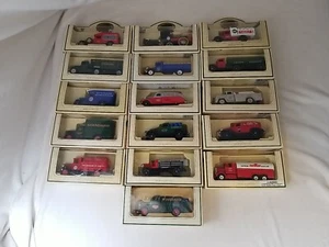 16 Standard Oil/Chevron Die-Cast Commemorative Model Trucks - Maßstab 1:64 - Bild 1 von 18
