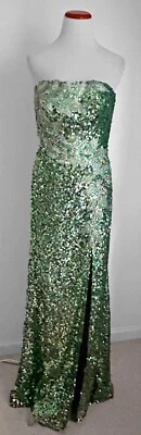 Vestido largo Tony Bowls Paris lentejuelas verdes, diseño pluma pavo real, talla 10 Foto 1 de 4