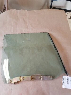 Puerta delantera izquierda conductor vidrio 2 puertas compatible 85-87 Renault Alliance 164029 Foto 1 de 4