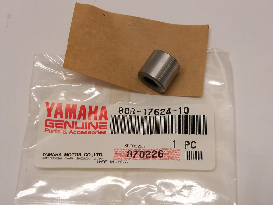 NOS YAMAHA 88R-17624-10-00 PRIMARY SHEAVE ROLLER EX570 VX750PZ480 MM800 - Image 1 of 1