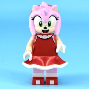 LEGO Sonic the Hedgehog Amy Rose Red Dress - Picture 1 of 1