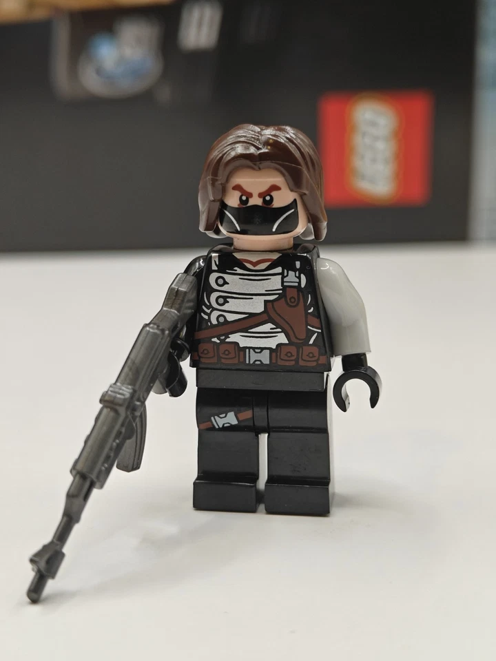 NUEVA Minifigura Lego Personalizada Soldado de Invierno Marvel 5002943 Vengadores Bucky Barnes Foto 1 de 2