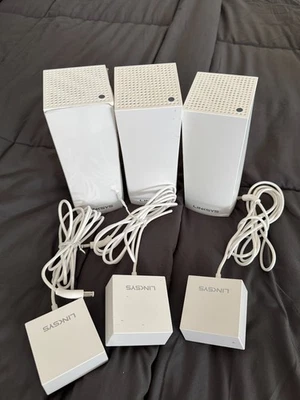 Linksys Velop WHW03 V2 3 Pack Black Tri-Band Whole Home Mesh Wi-Fi  Used - Image 1 of 4