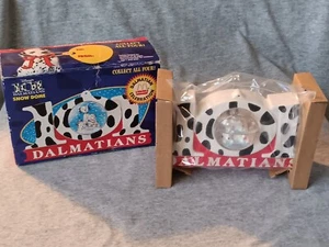 1996 101 DALMATIANS SNOW GLOBE. NEW, BOX SLIGHTLY WORN - Picture 1 of 8