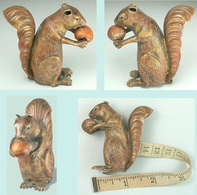 Cinta métrica antigua de ardilla de latón * Continental * Alrededor de 1900 Foto 1 de 3