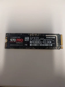 Samsung 970 PRO M.2 NVMe 1TB Internal SSD (MZ-V7P1T0BW) - Picture 1 of 1