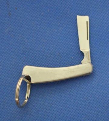 Vintage Gutmann Razor Key Chain KNife, #11-246, NOS - Image 1 of 2