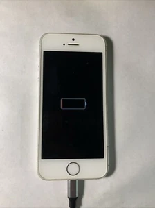 iPhone Model A1533 - Picture 1 of 4