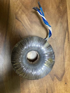 Big Torodial transformer removed from Bose Entero TraPack 5 4x500W / 100V - Picture 1 of 8