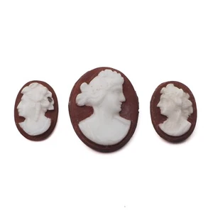 Lot (3) Czech vintage pictorial figural cameo glass cabochons - Picture 1 of 2