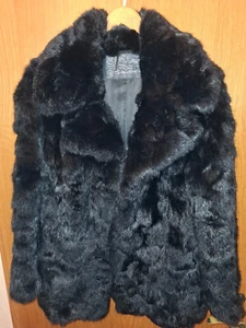 Damen Pelzjacke Kaninchenfell echt Pelz Gr. 40 / Gr. 42 Farbe schwarz - Bild 1 von 3