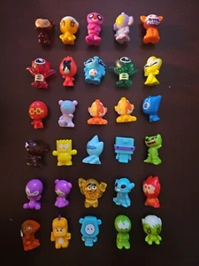 30 Random Mid 2000's Gogos Crazy Bones gogo's - Picture 1 of 1