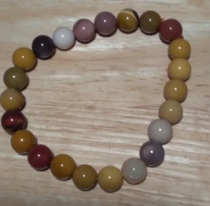 Pulsera elástica natural genuina de jaspe mookaite = piedra nutritiva de la paz - Imagen 1 de 1