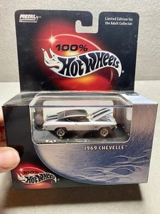 Sealed 2000 Hot Wheels 100% Black Box 1969 Chevelle Limited Edition - Picture 1 of 1