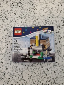 LEGO Toys R Us Exclusive 40180 Blockbuster Theater New Factory Sealed 7+ - Picture 1 of 12