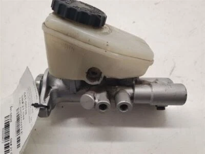 Lexus SC400 STD, Brake Master Cylinder, 1994-2000, 4.0L, V8, 1UZFE, 47201-24140 - Image 1 of 4