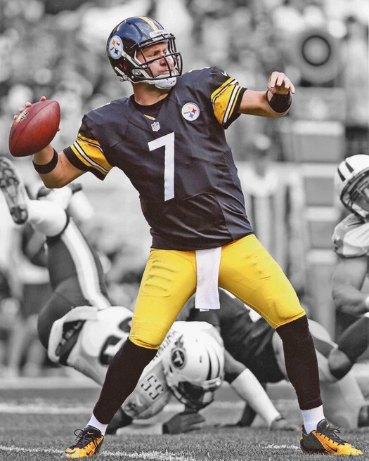 Pittsburgh Steelers BEN ROETHLISBERGER Glossy 8x10 Photo Spotlight Print Poster - Image 1 of 1