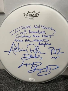 Artimus Pyle signed JSA COA Drumhead w/ Neil Young Lyrics Lynyrd Skynyrd psa bas - Bild 1 von 3
