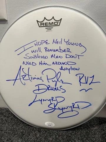 Artimus Pyle signed JSA COA Drumhead w/ Neil Young Lyrics Lynyrd Skynyrd psa bas Cover
