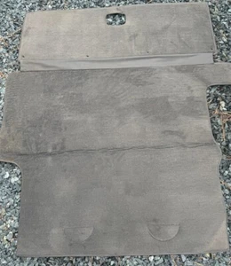 Range Rover Classic 87-95 OEM Rear Cargo Area Carpet Gray - Picture 1 of 6