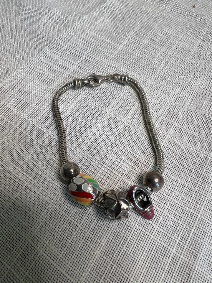 Pulsera Zable Italia Plata de Ley .925 con 7 Dijes/Cupcake Cumpleaños Foto 1 de 4