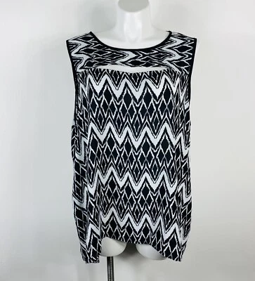 Blusa Top Avenue Plus Talla 26 28 Estampado Chevron Sin Mangas Recortado Negro Blanco Foto 1 de 4